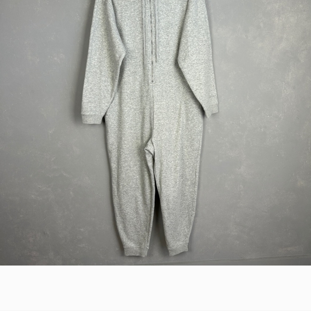 Fabletics women size M hooded fleece jumpsuit gray loungewear zip front jogger